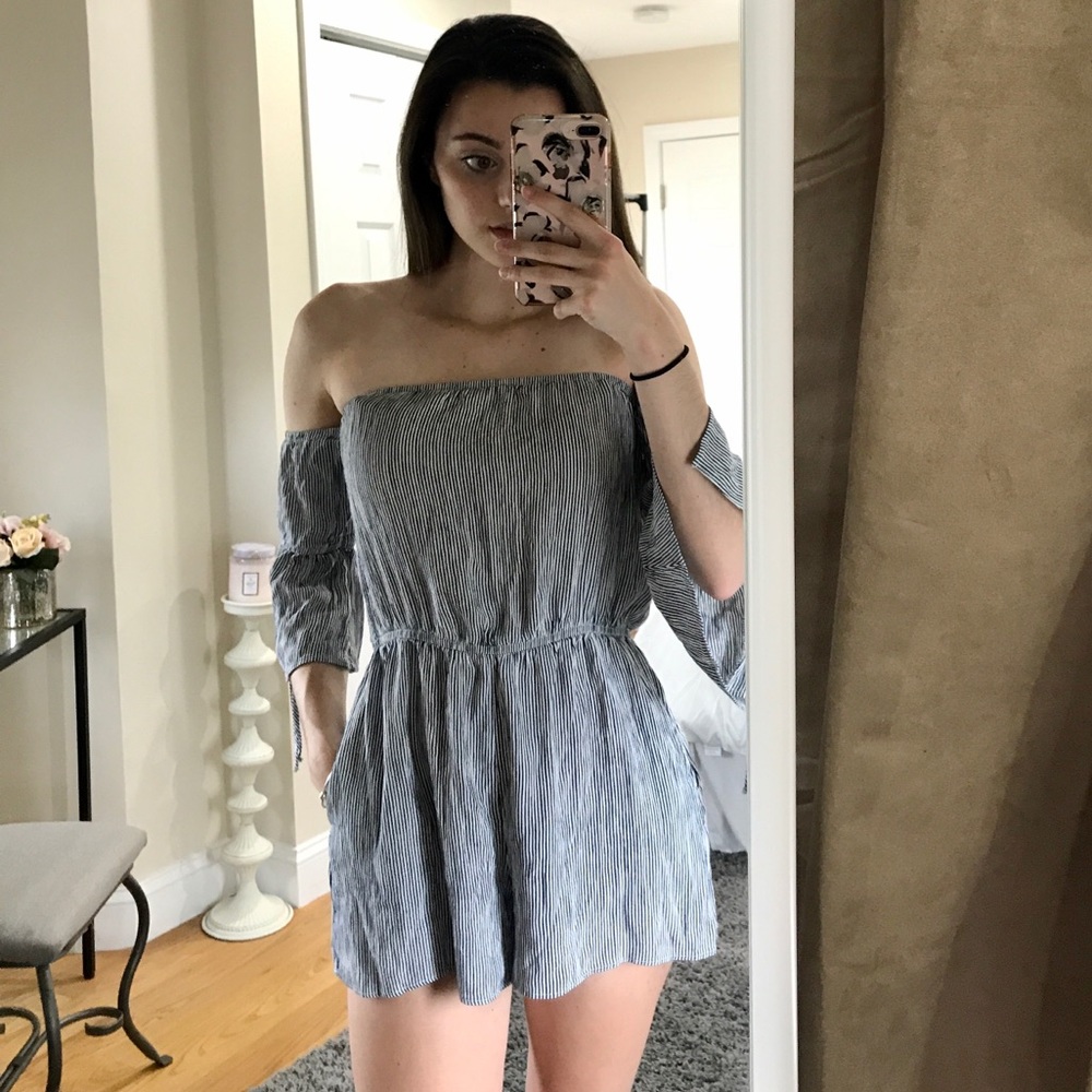 American Eagle Romper